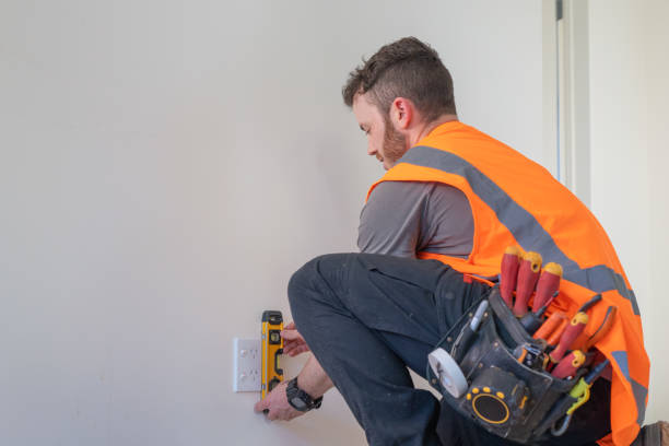 Professional Electrician in Kewanee, IL